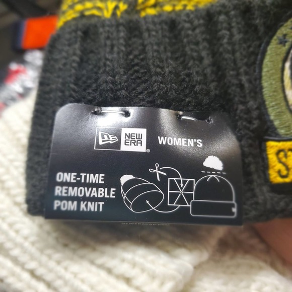 NEW NFL NEW ERA Super Bowl Parade Pom BEANIE - Los Angeles Rams - Picture 6 of 6